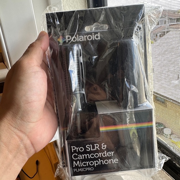 NEW! POLAROID PRO VIDEO CONDENSER SHOTGUN MIC FOR DSLR / MIRRORLESS CAMERAS